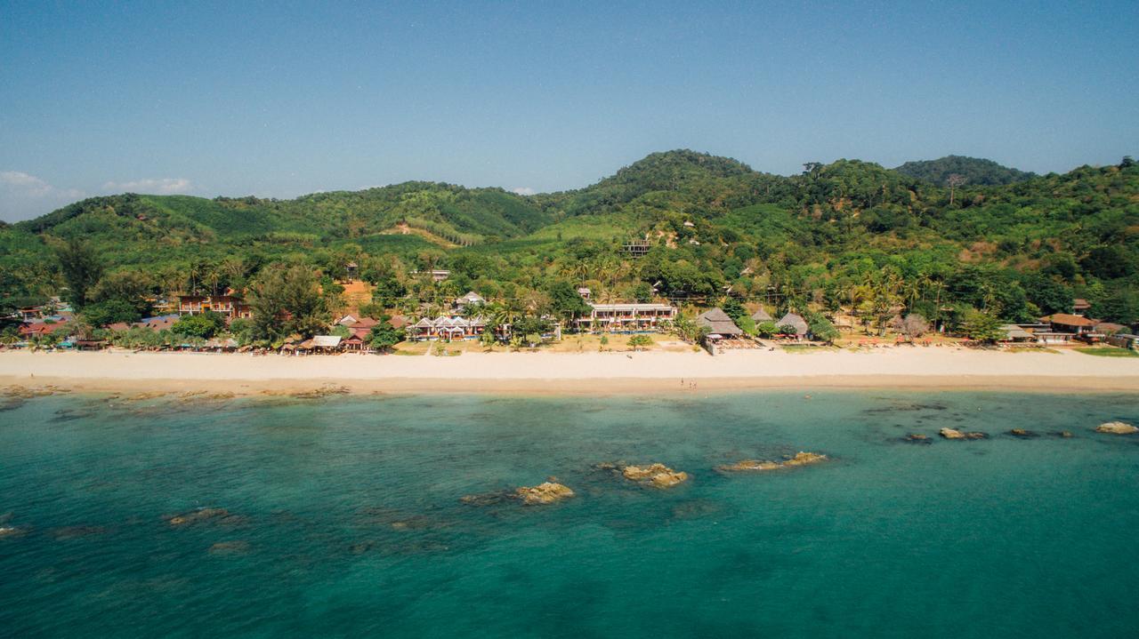 THAI ISLAND DREAM ESTATE KOH LANTA | ACCOMMODATION IN KLONG NIN BEACH