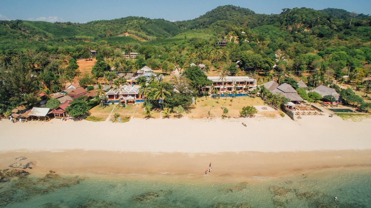 THAI ISLAND DREAM ESTATE KOH LANTA | ACCOMMODATION IN KLONG NIN BEACH